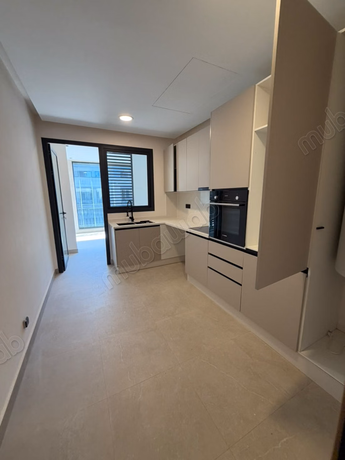 Louez cet appartement à Souissi. 3 chambre