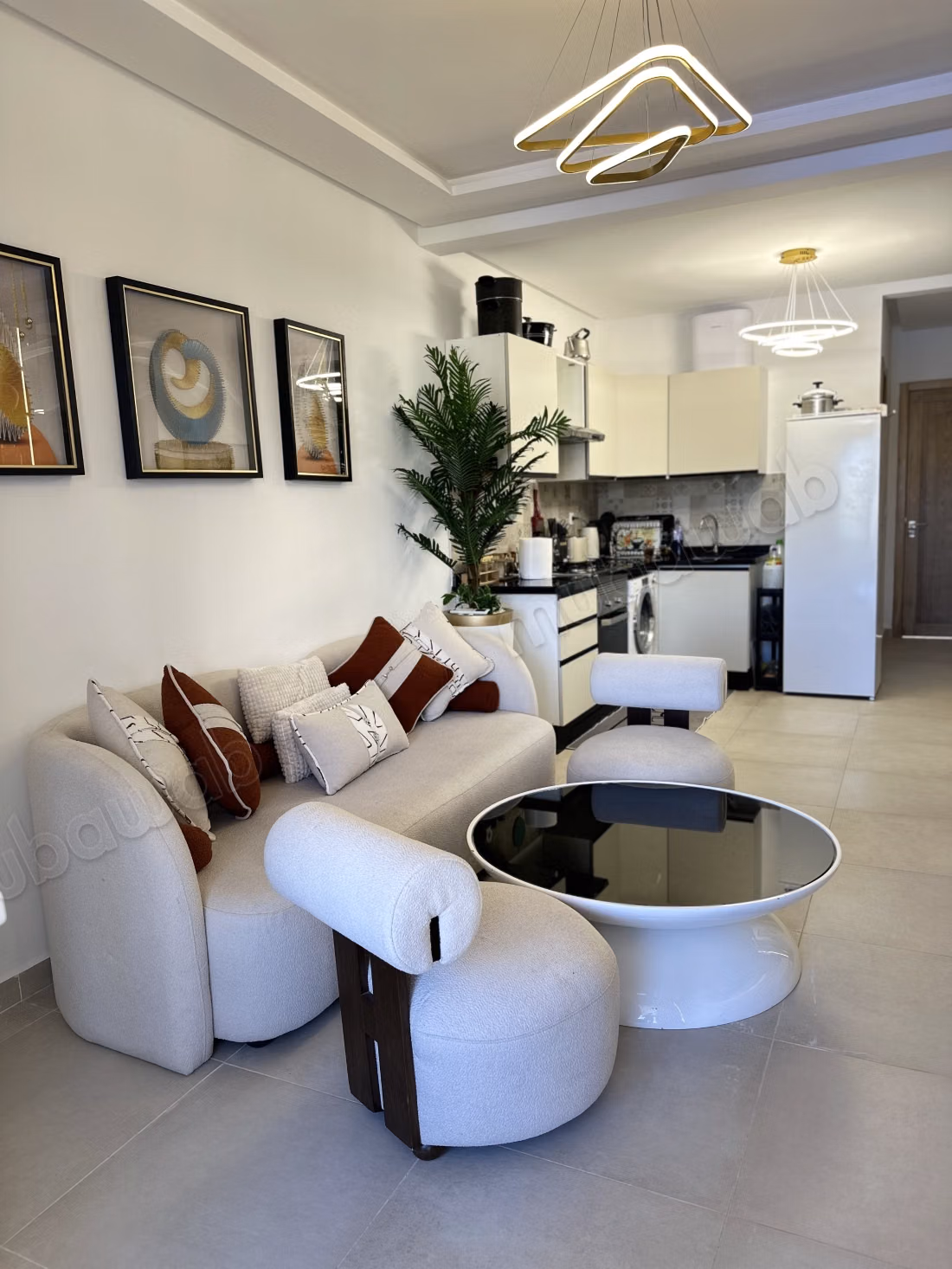 Appartement en vente à Cabo Negro. 1 Pièce. Piscine et service de Conciergerie