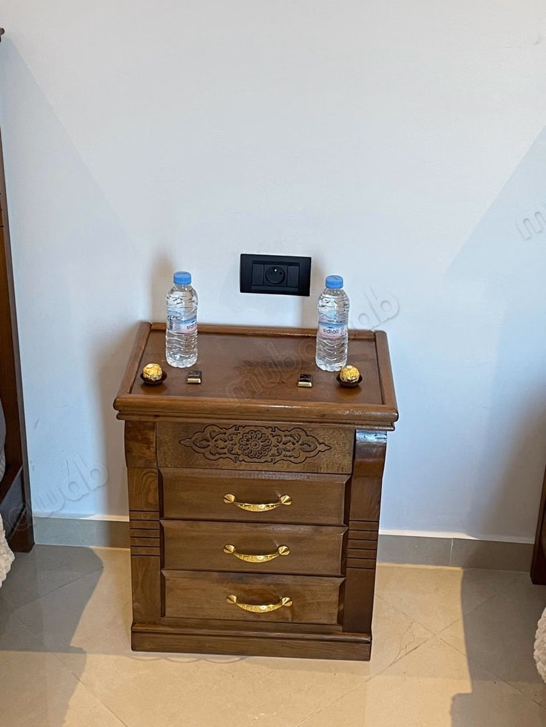 شقة رائعة في مجمع سكني مع مسبح