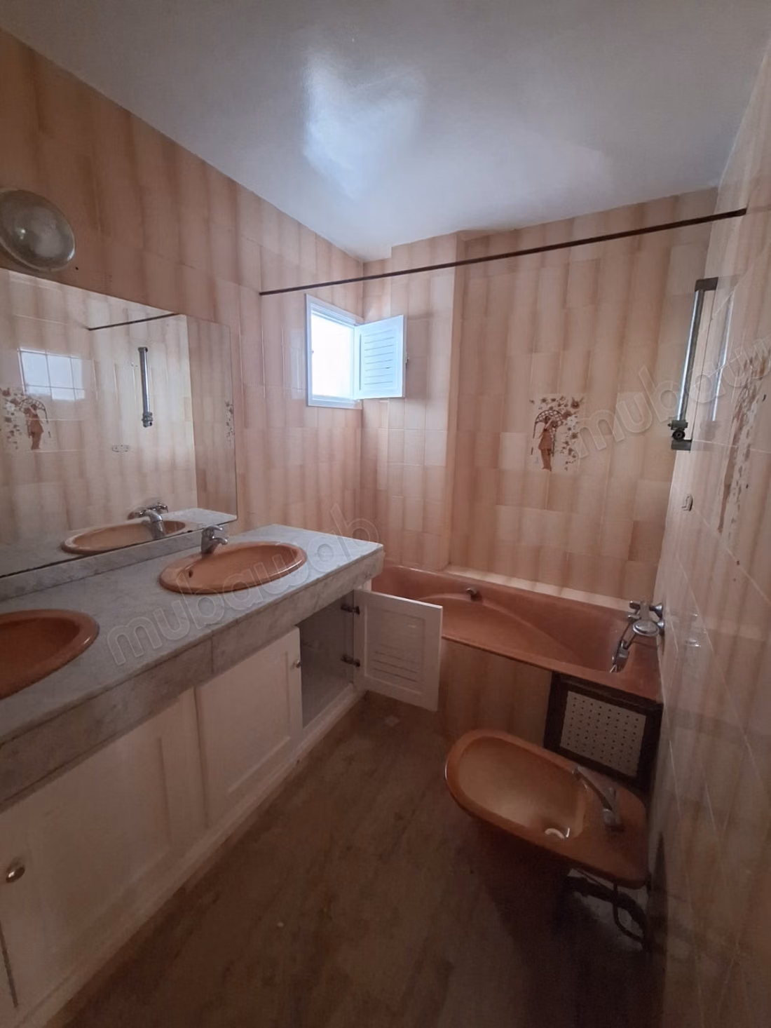 Agdal Appart propre avec Cour