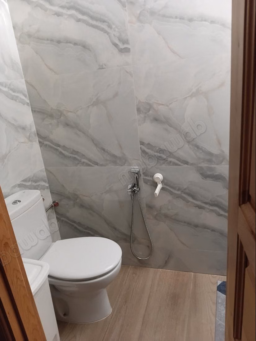 Cherchez des appartements à vendre à Iberie. 4 belles chambres. Bien meublé