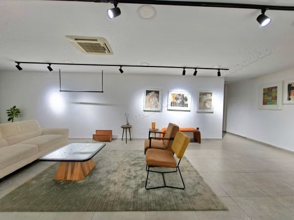 Plateau de bureaux à louer racine