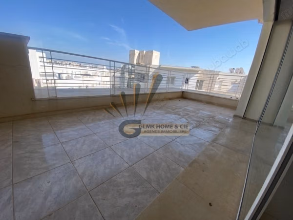 A Louer Un Appartement S2 Vide Au Lac 2