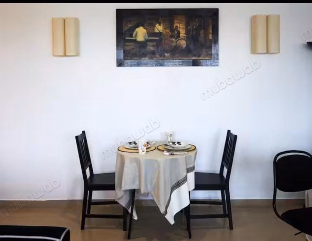 À louer – superbe studio meublé rue d’anjou