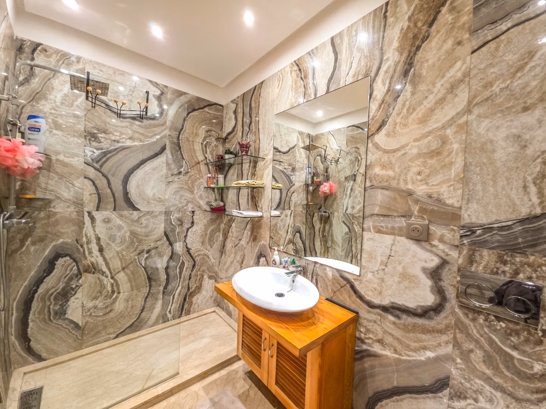 Racine Eleganza e Comfort, 170m 4 stanze