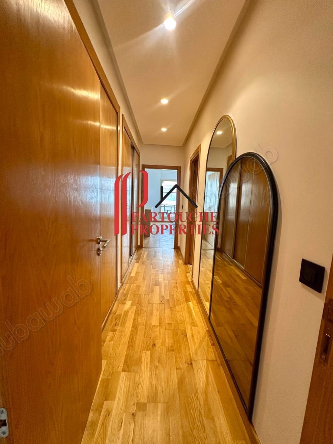 3 camere da letto con stanza personale. Arredato 220m² Gauthier terrazza