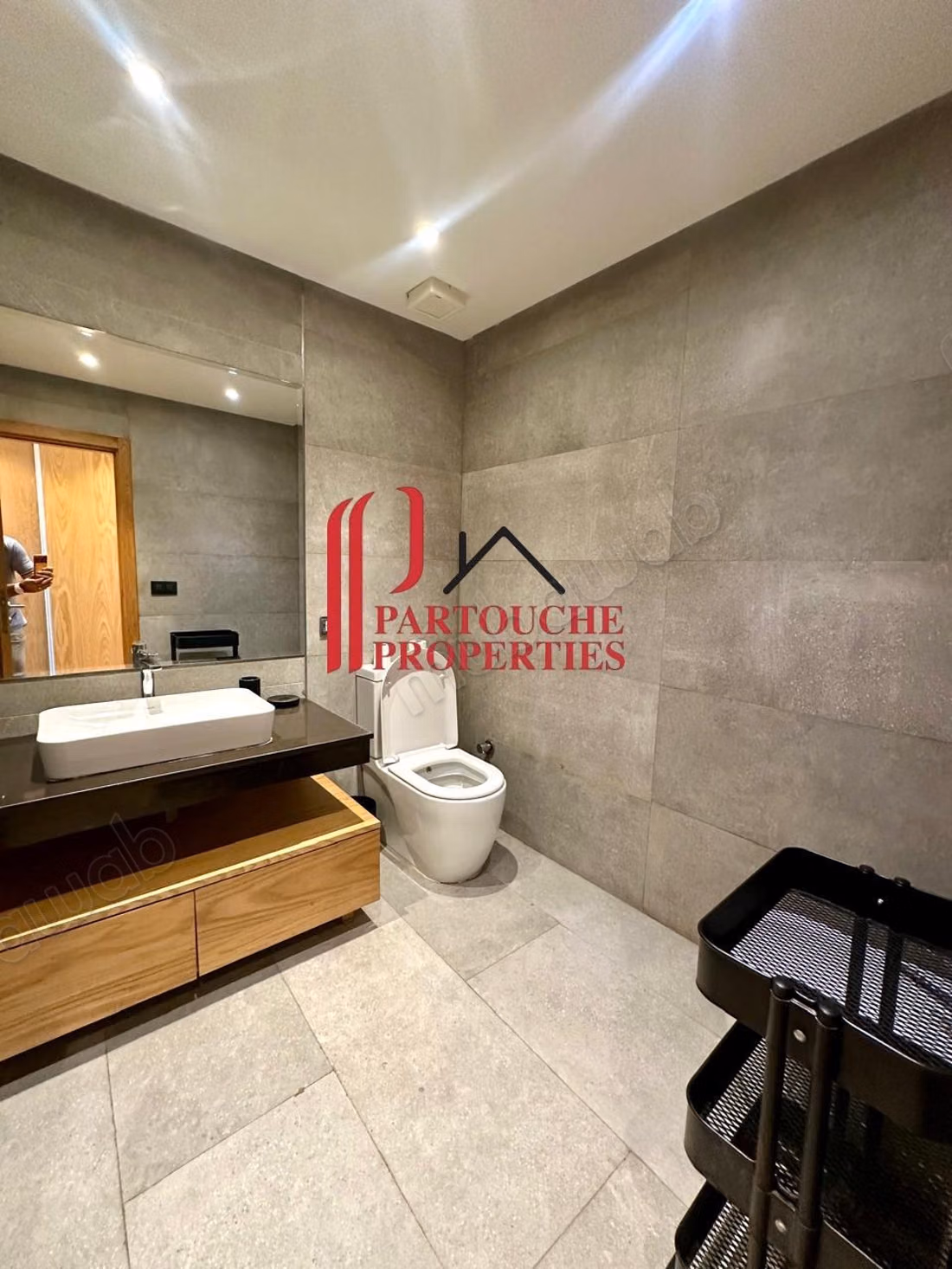 3 camere da letto con stanza personale. Arredato 220m² Gauthier terrazza