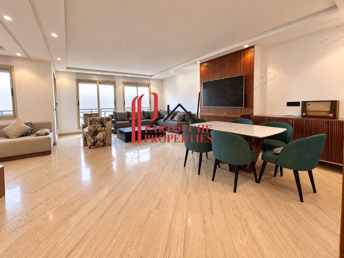 3 camere da letto con stanza personale. Arredato 220m² Gauthier terrazza