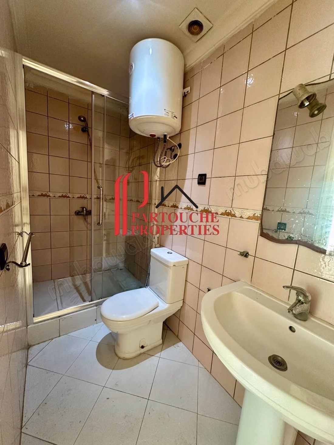 Studio loft VIDE balcon plein sud 3900dhs