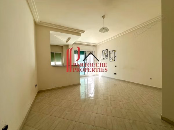 Studio loft VIDE balcon plein sud 3900dhs