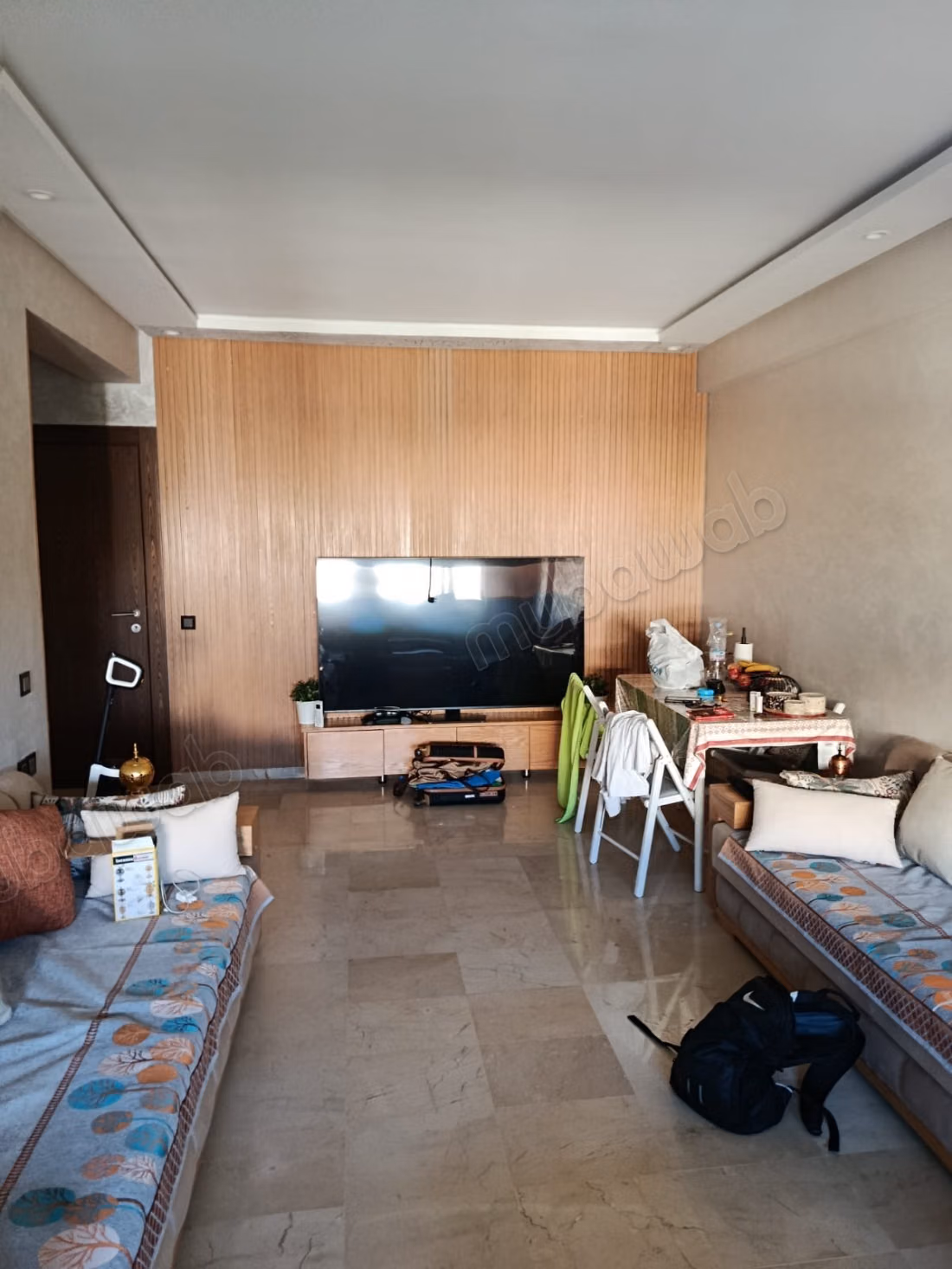 Appartamento arredato con 3 stanze e balcone a Oasis