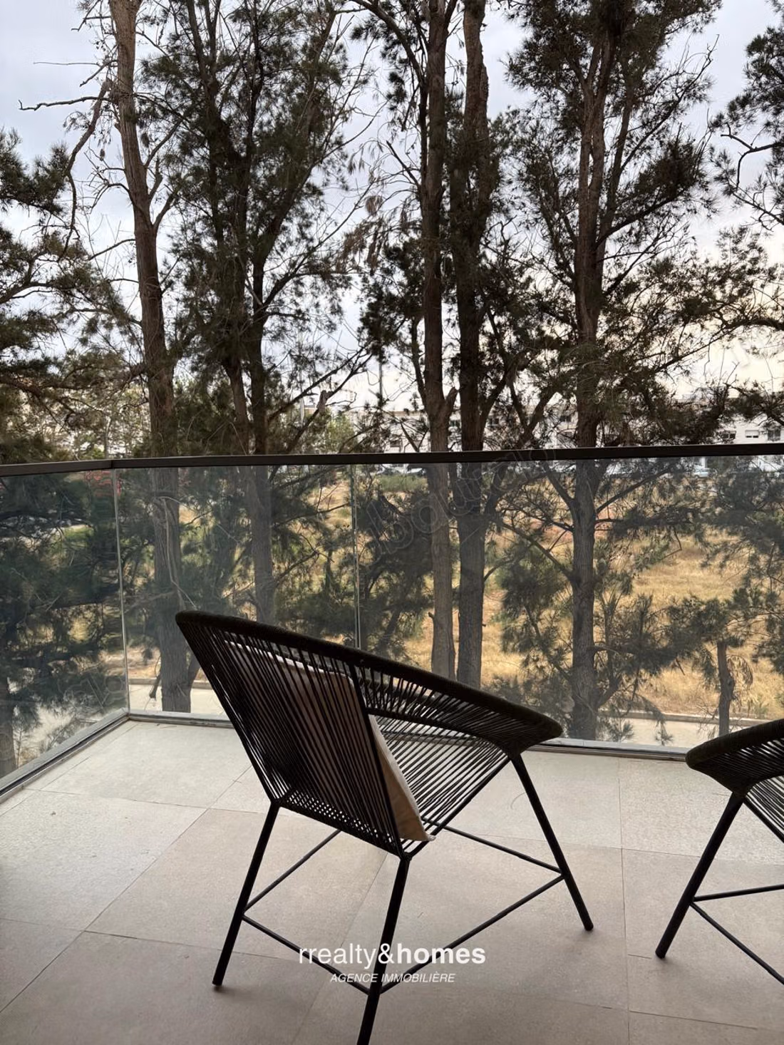 Appartement meublé à louer – Souissi, Rabat