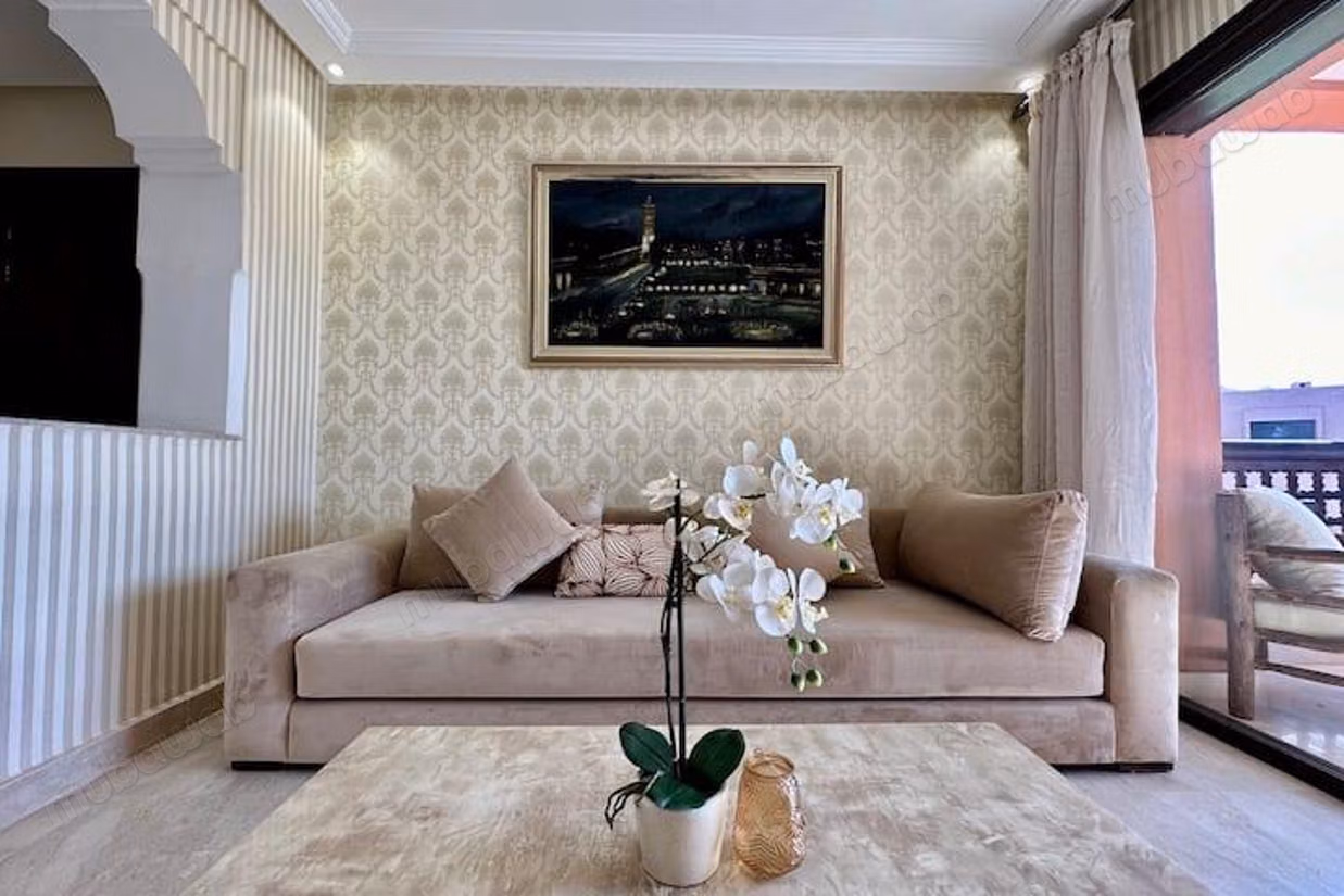 À louer: Grand appartement 2 ch / route d'ourika