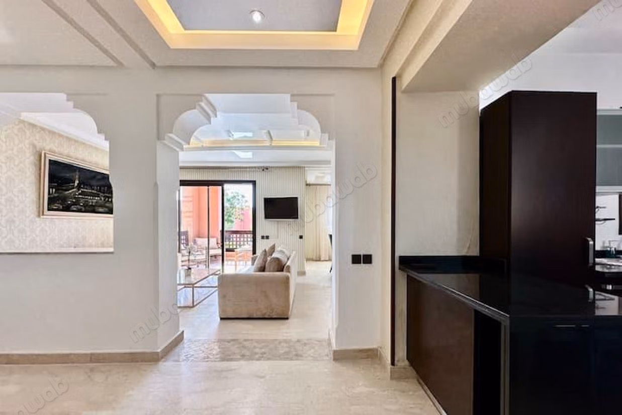 À louer: Grand appartement 2 ch / route d'ourika