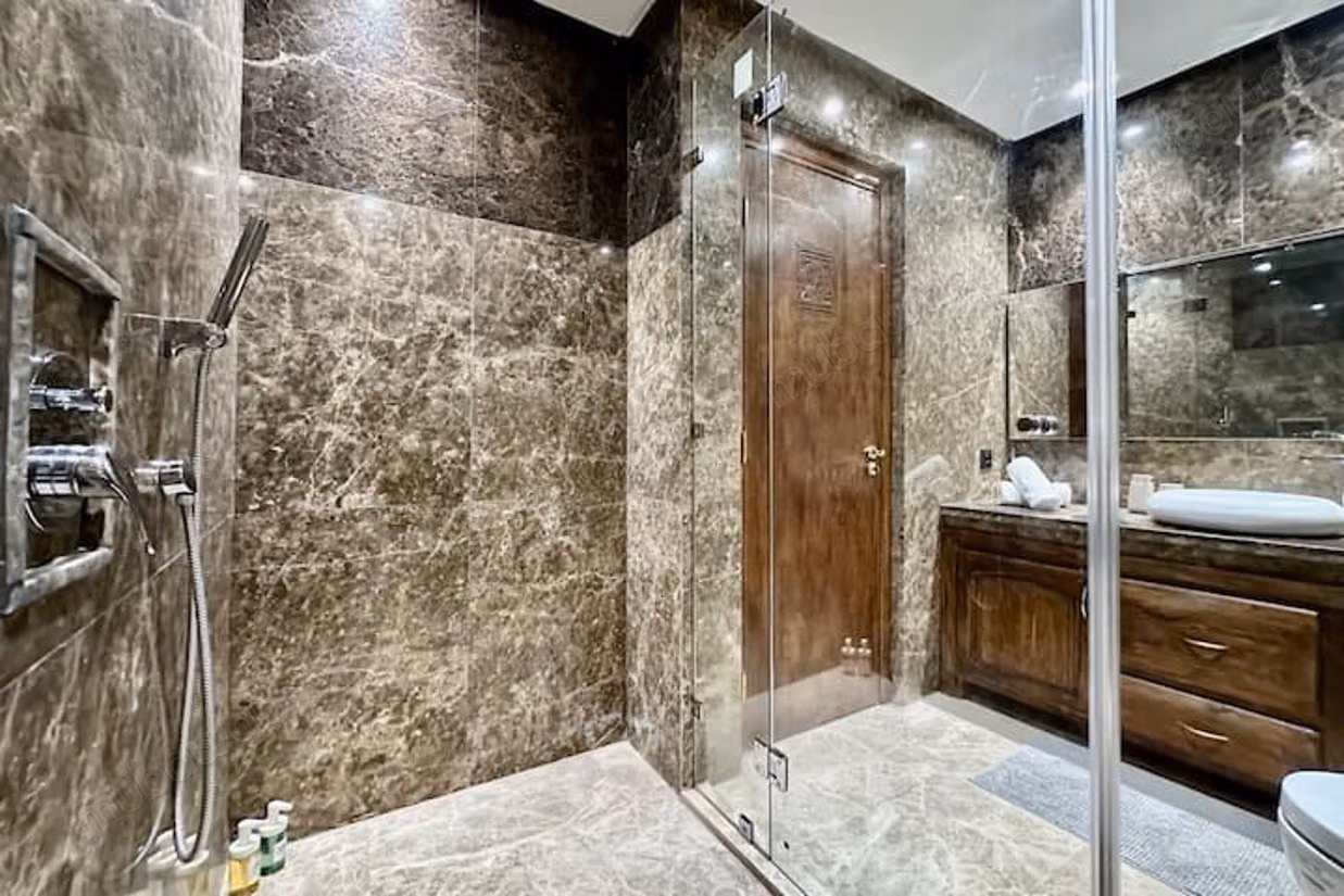 À louer: Grand appartement 2 ch / route d'ourika
