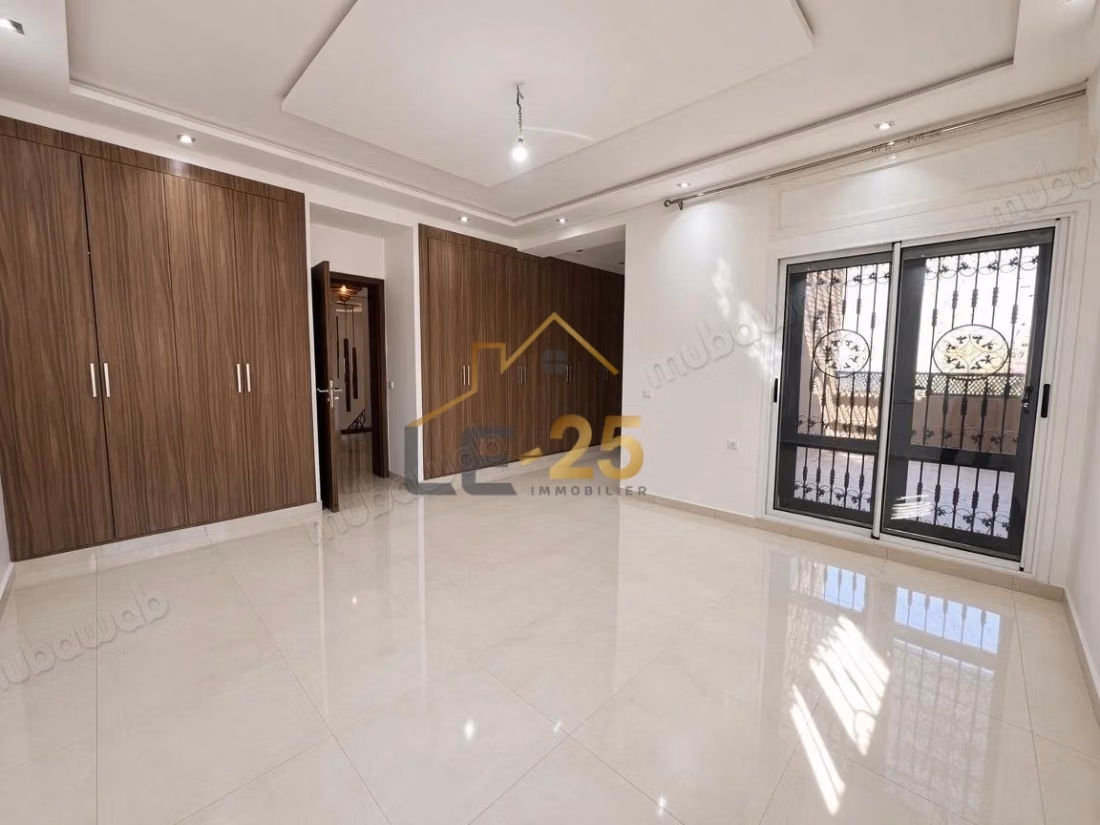 Villa de 4 Fachadas en el Boulevard Mohammed VI