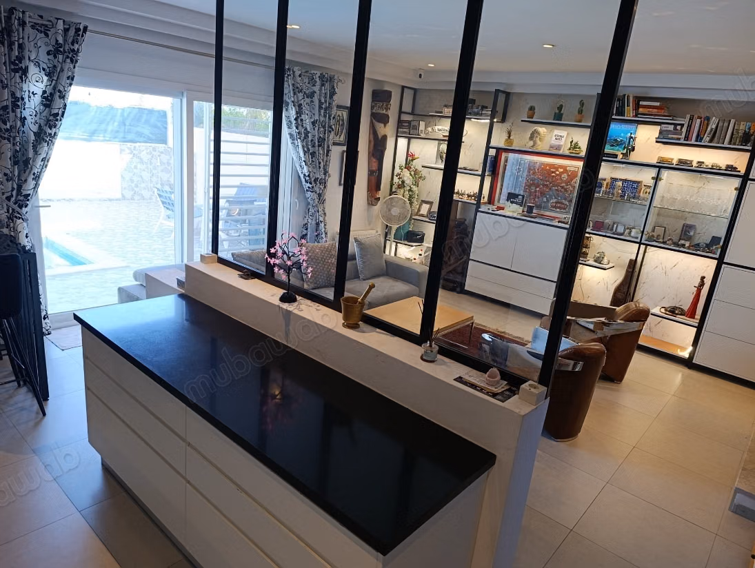 À Vendre Duplex Vue MER avec piscine privée