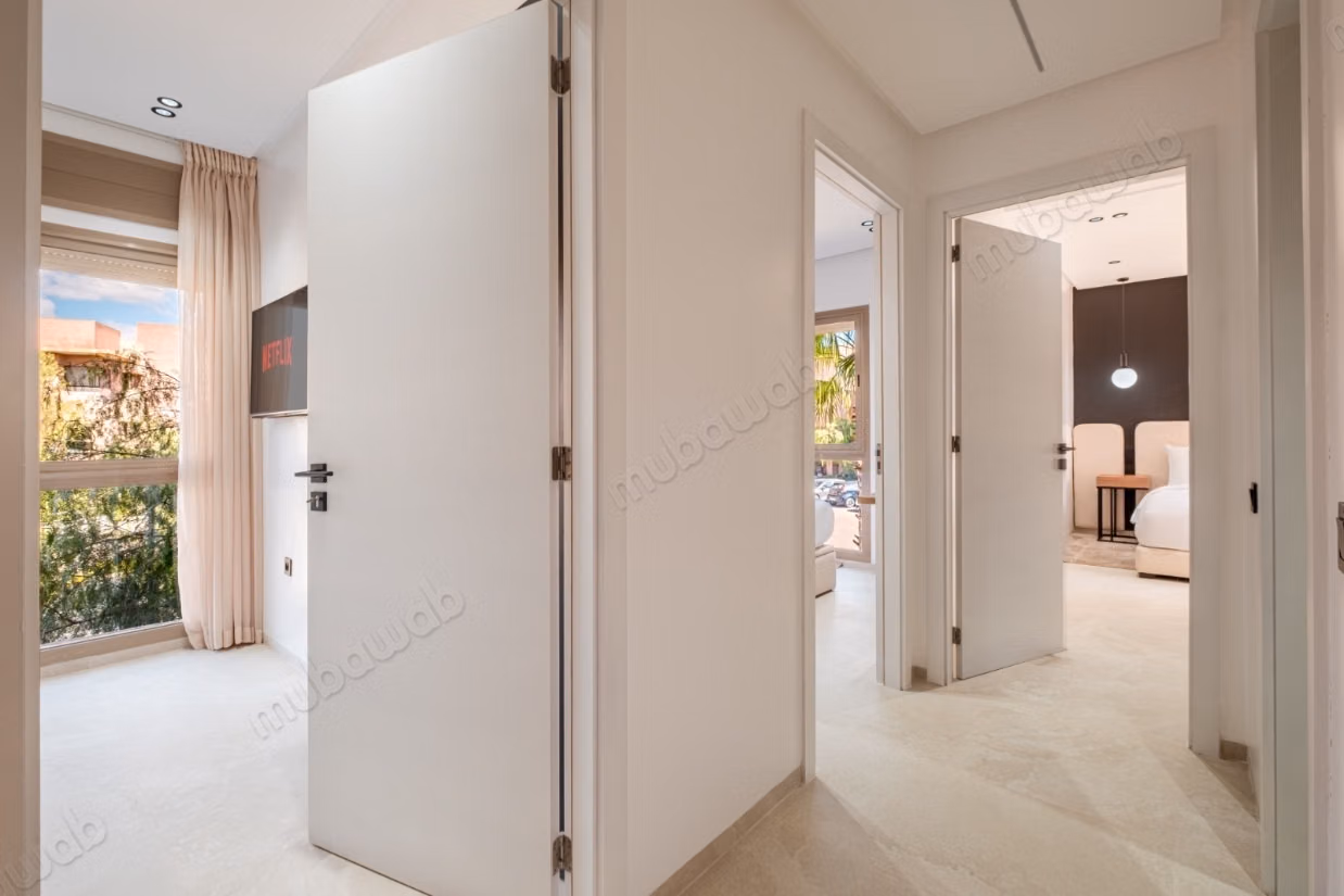 Bel appartement à vendre à Agdal. 3 chambres. Bien meublé