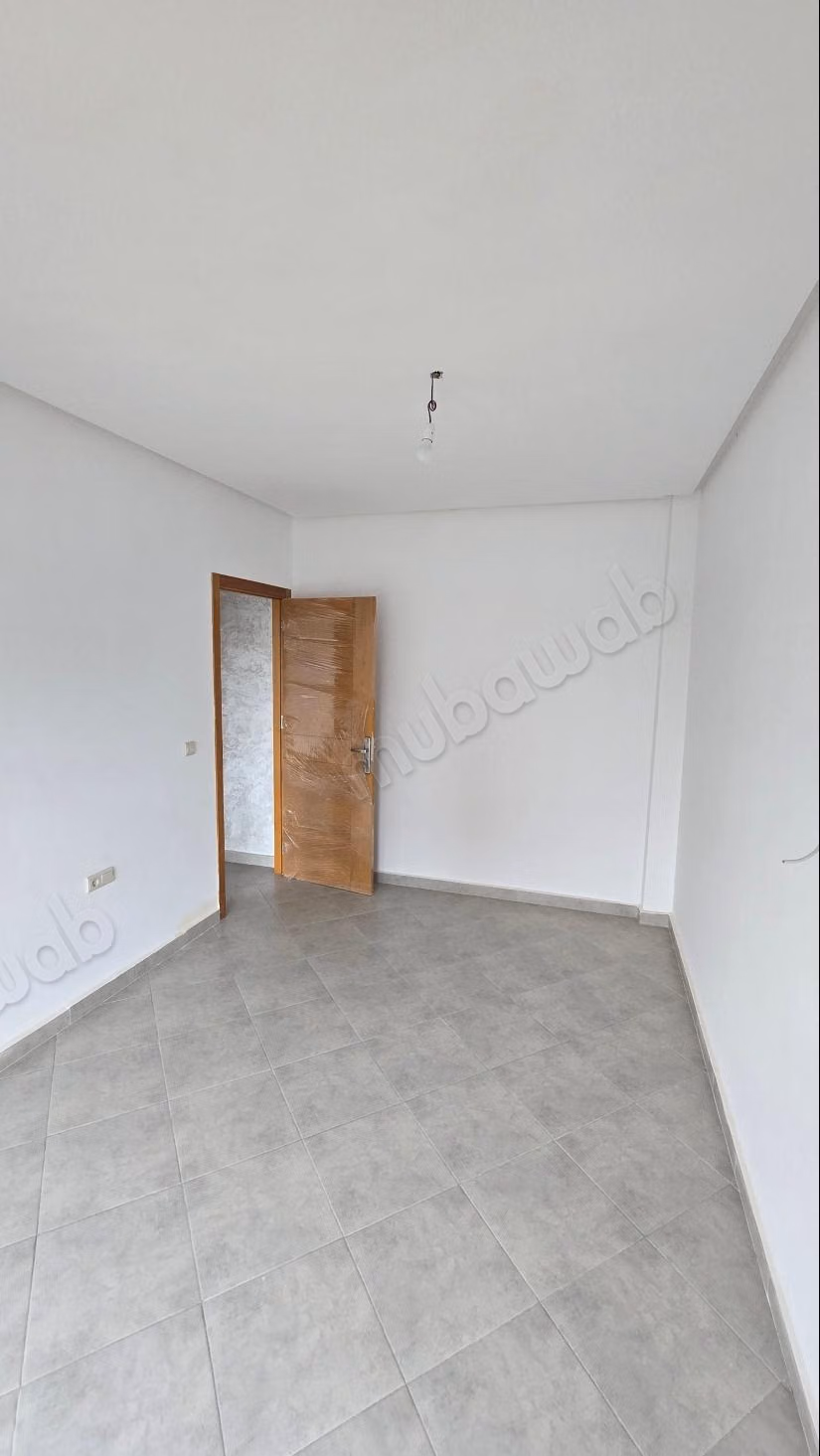 Appartement en vente à Martil. Surface de 82 m². Avec ascenseur et terrasse