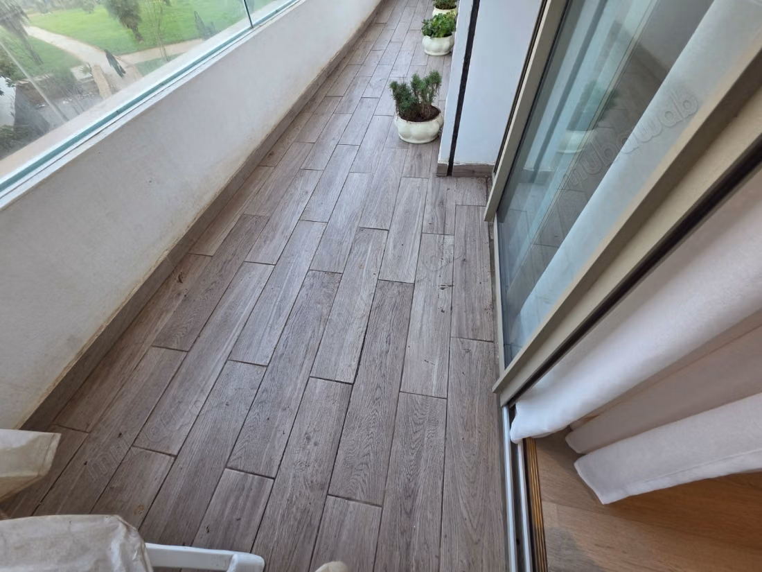 Très bel appartement à louer à Bourgogne Ouest. 3 chambres confortables. Bien décoré