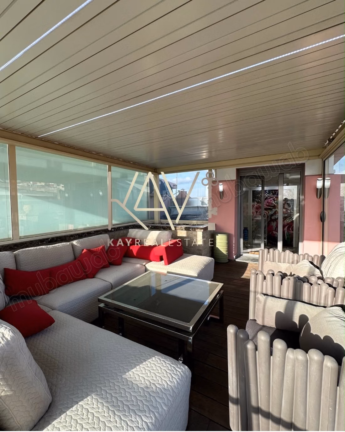 Luxueux duplex de 300 m² à louer avec vue mer – Malabata