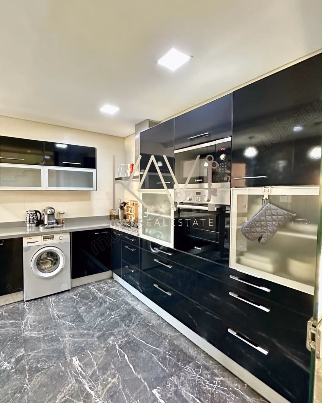 Luxueux duplex de 300 m² à louer avec vue mer – Malabata