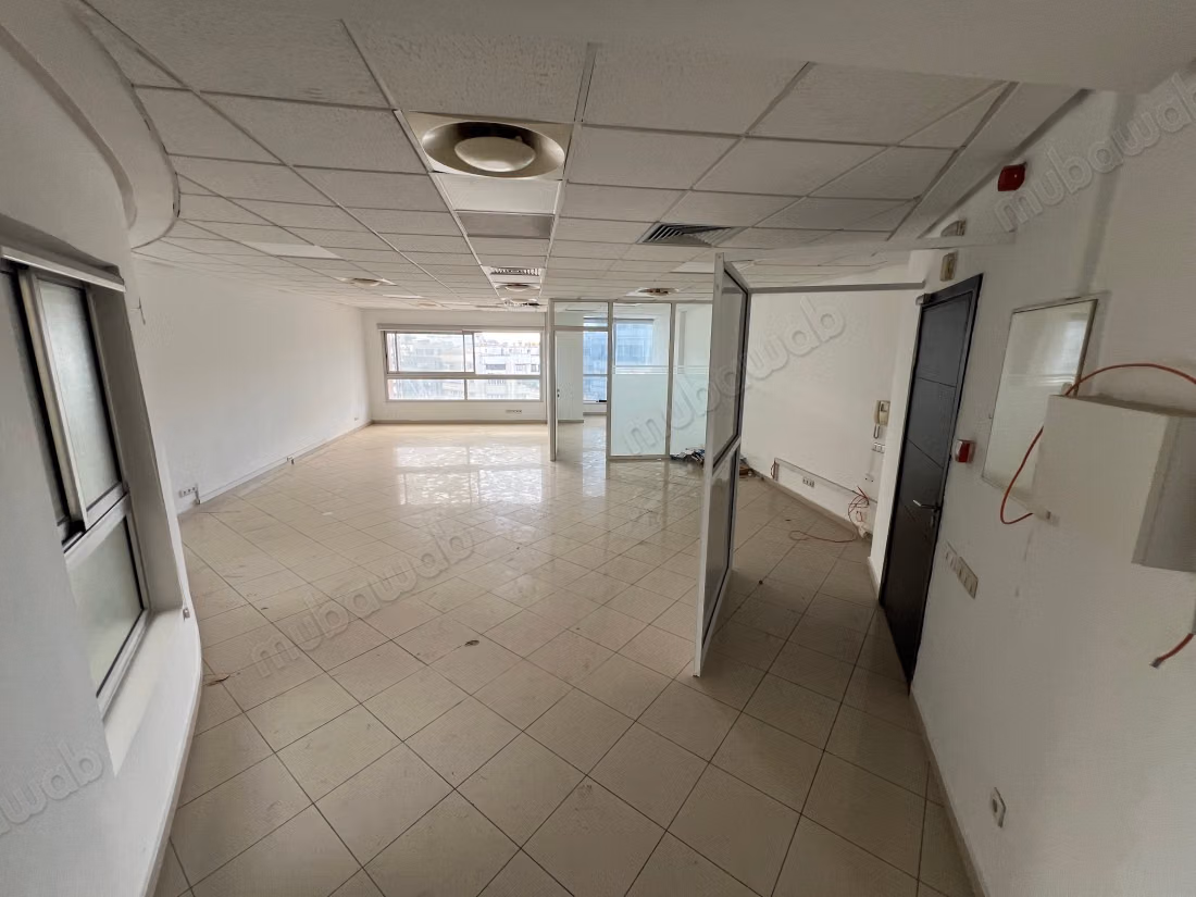 Bureau de 104 m² climatisé à louer 
Centre ville
