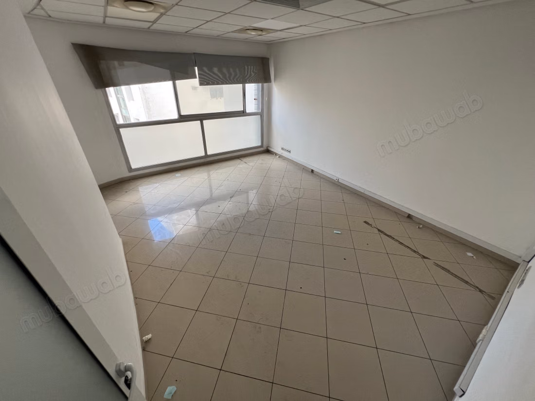 Bureau de 104 m² climatisé à louer 
Centre ville