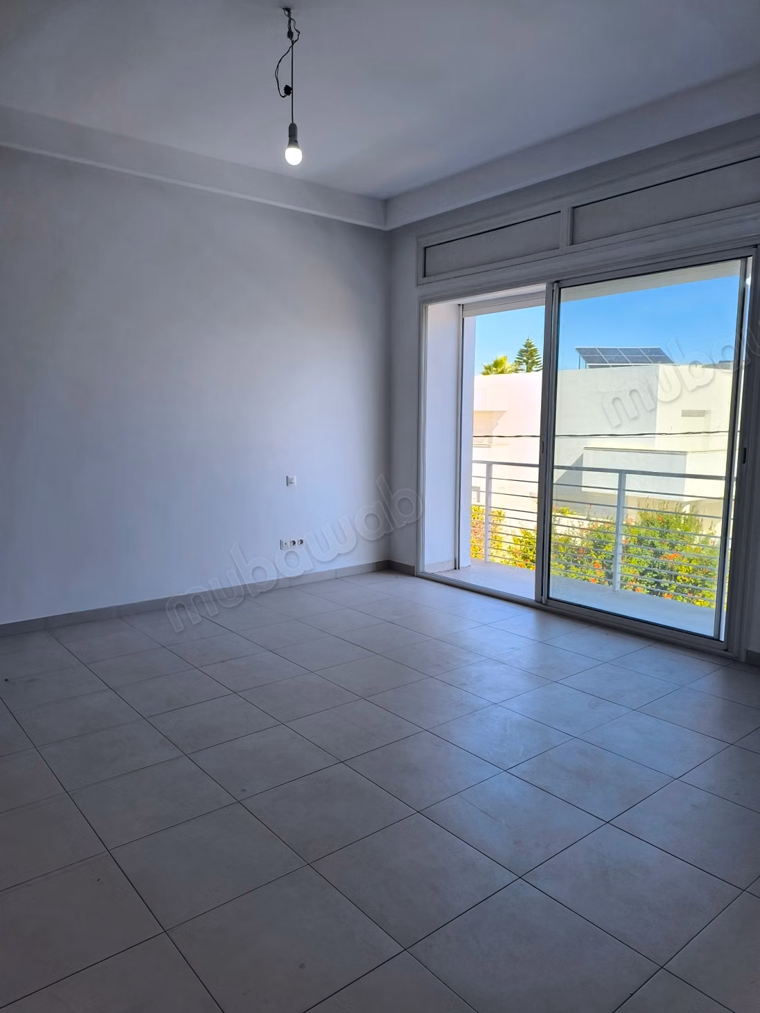 Villa de luxe à louer à La Marsa Ville. 4 chambres. Cheminée et service de conciergerie