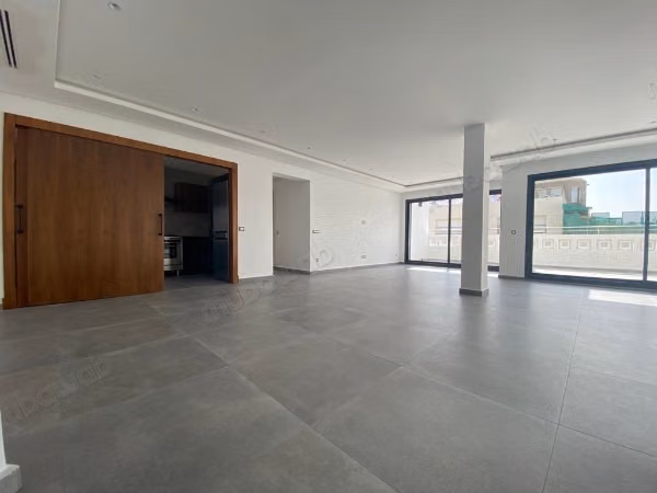 Très bel appartement en location à Riyad. 4 pièces confortables. Résidence sécurisée