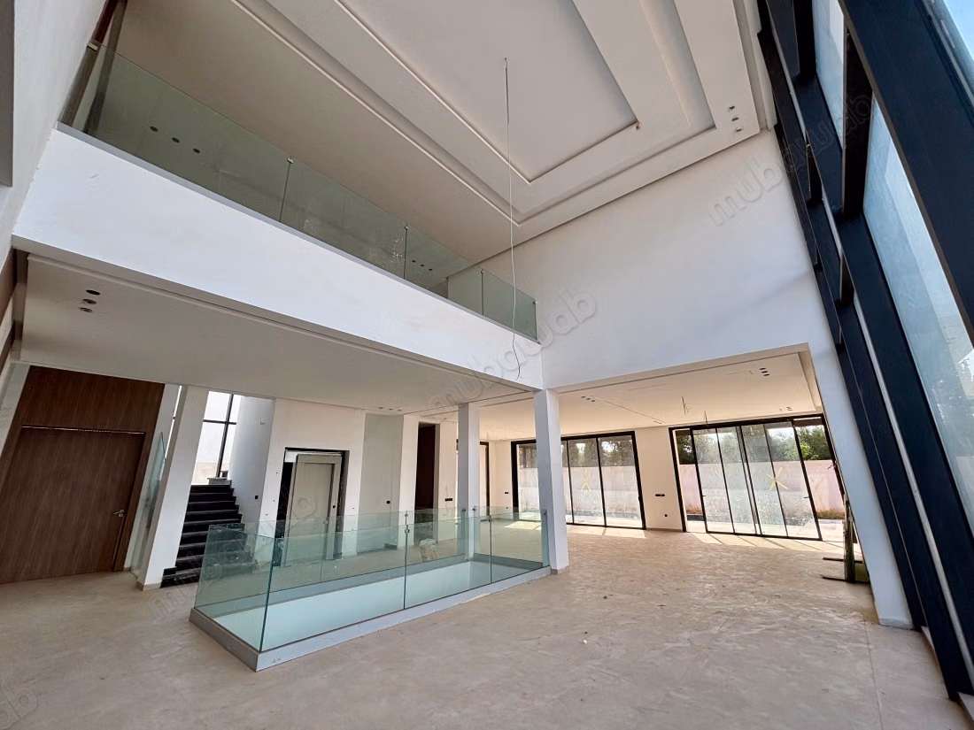 Villa 4 suites 10min du centre ville