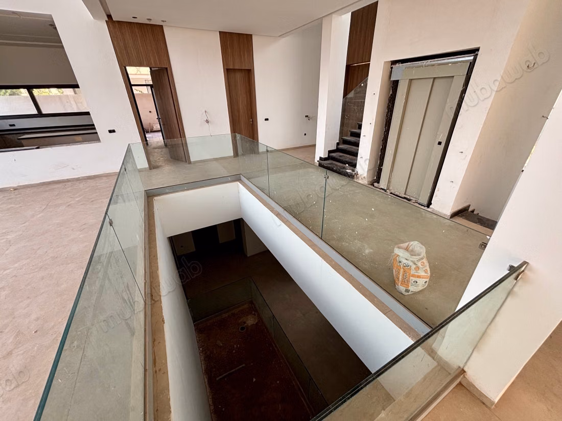 Villa 4 suites 10min du centre ville