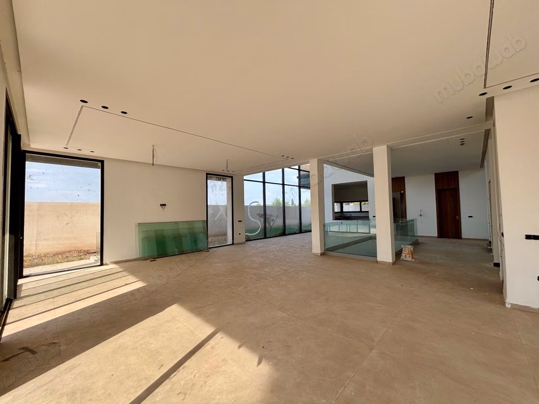 Villa 4 suites 10min du centre ville