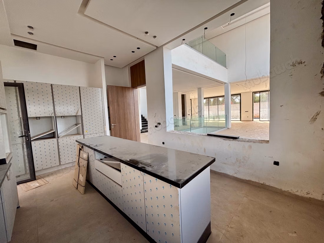 Villa 4 suites 10min du centre ville