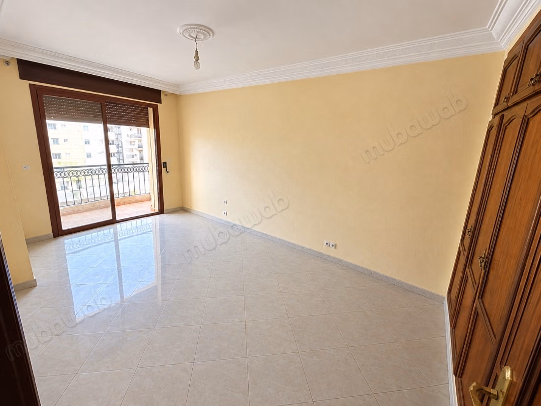 Bel appartement à vendre, Quartier administratif