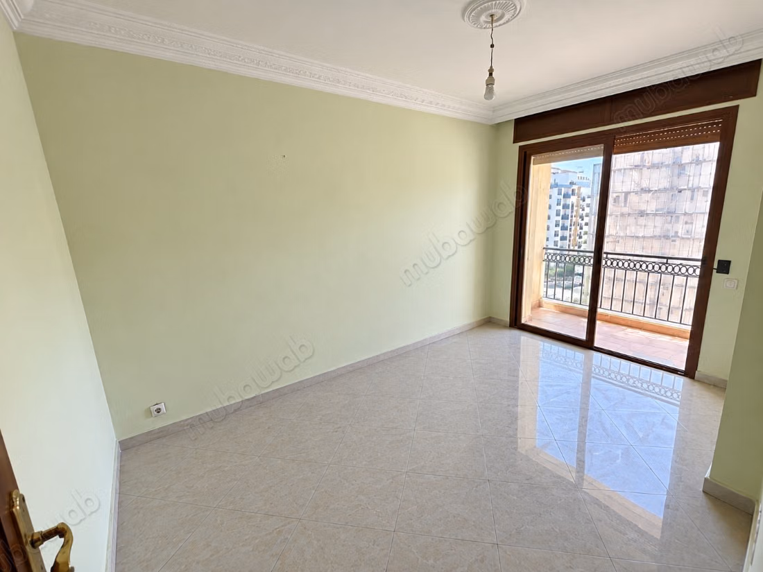 Bel appartement à vendre, Quartier administratif