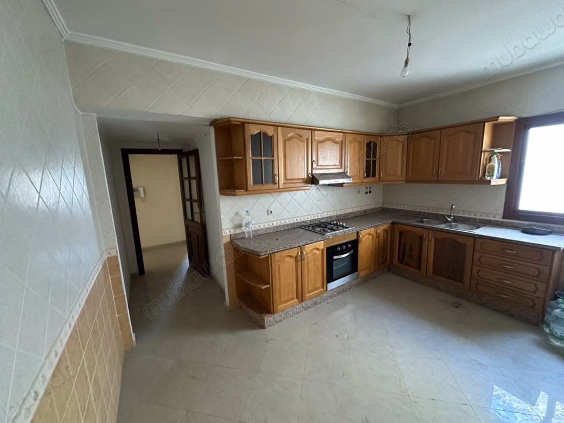 Bel appartement à vendre, Quartier administratif