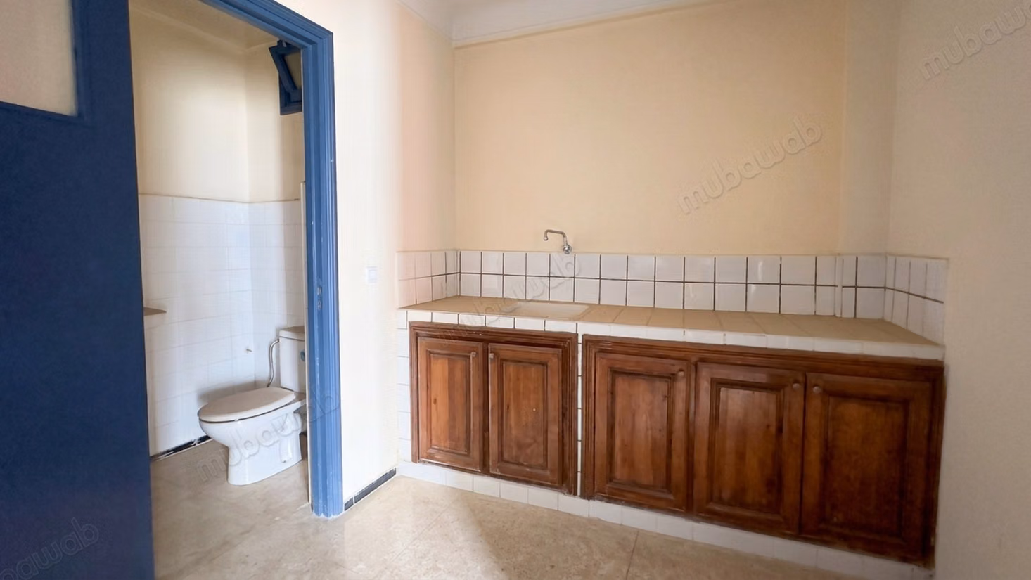 Bureau 93 m² à vendre à Ain Mezouar,
Marrakech