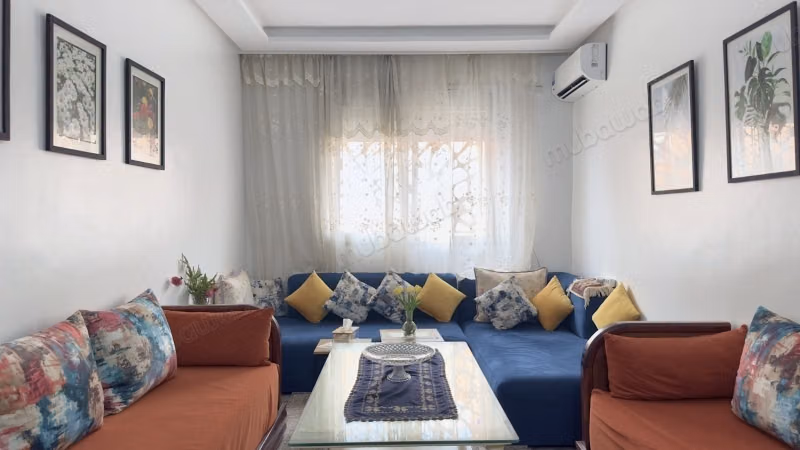 Appartement meublé à louer à Azzouzia, 70 m²
