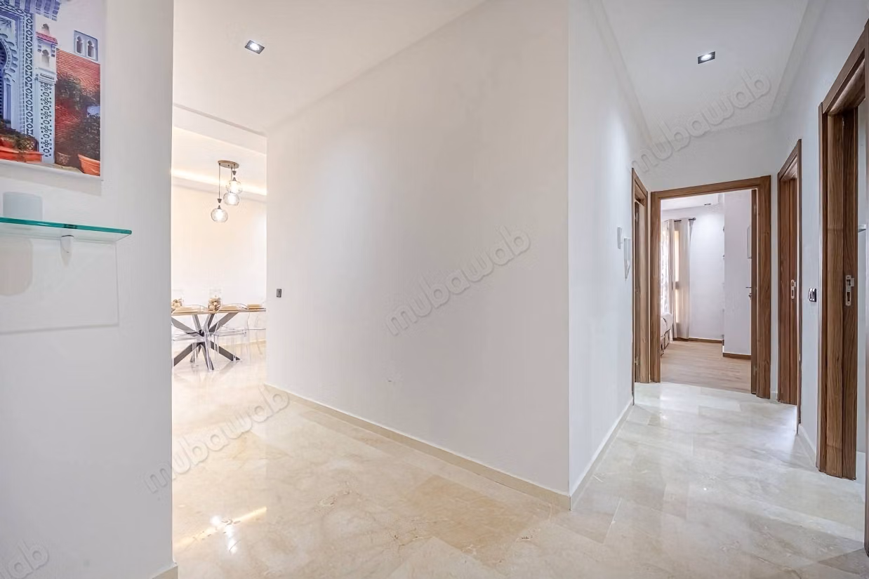 Apartamento en alquiler en Hivernage. 2 habitaciones agradables. Bien amueblado