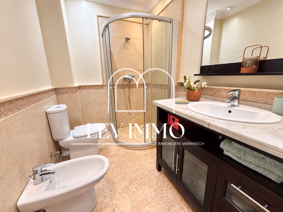 Apartamento amueblado T2 con piscina, gimnasio, aparcamiento