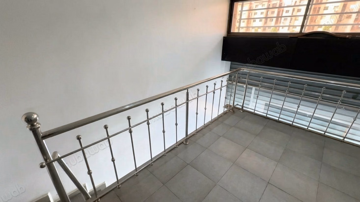 Magasin 22 m²  mezzanine 18 m² à vendre à Guéliz