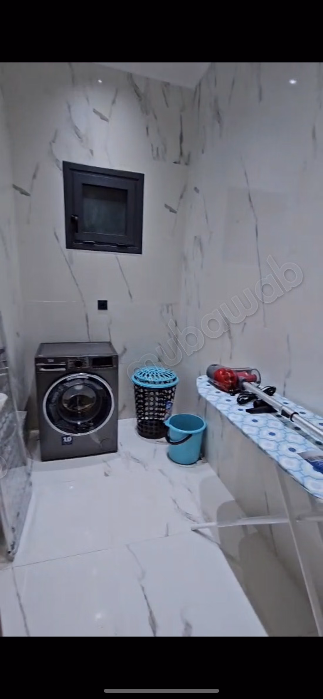 Un spacieux duplex de luxe. Meublé