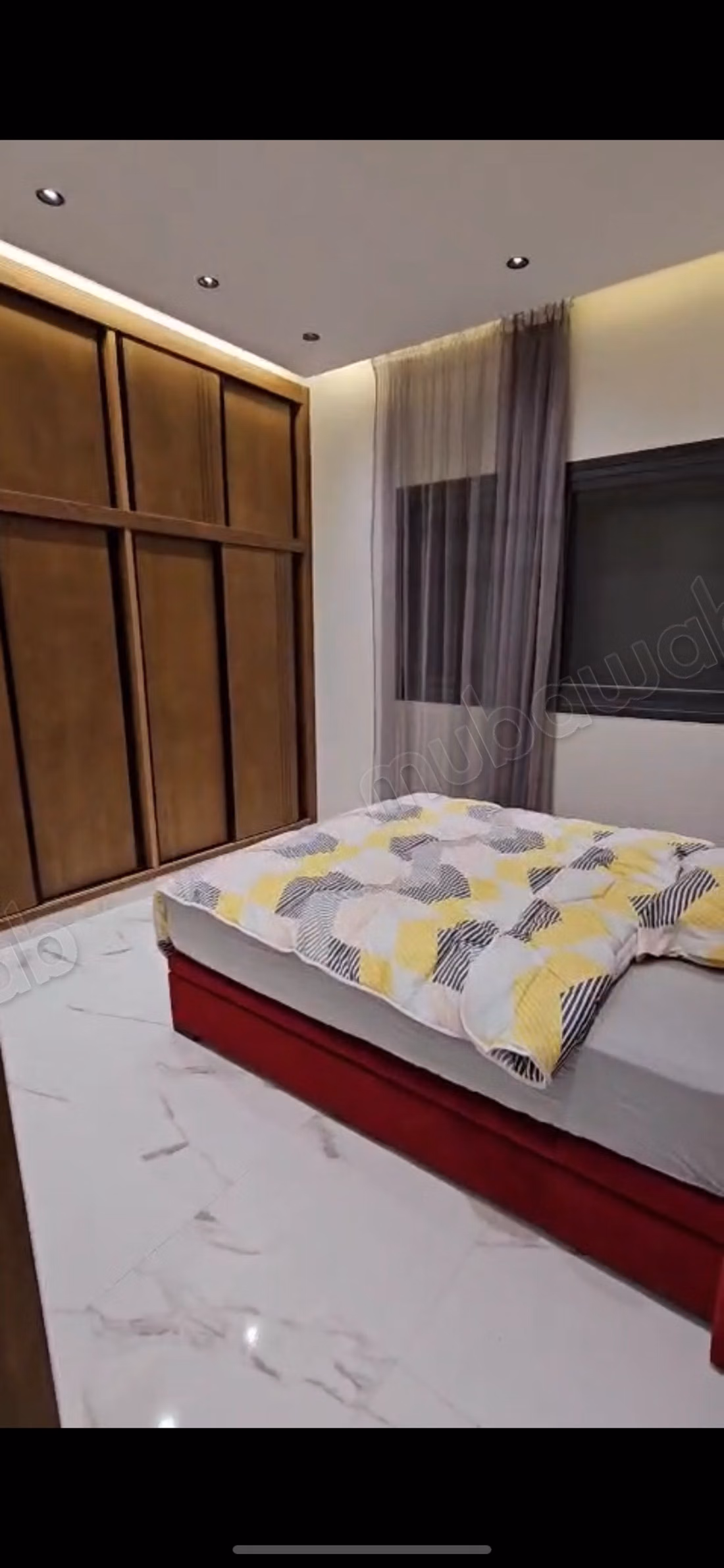 Un spacieux duplex de luxe. Meublé