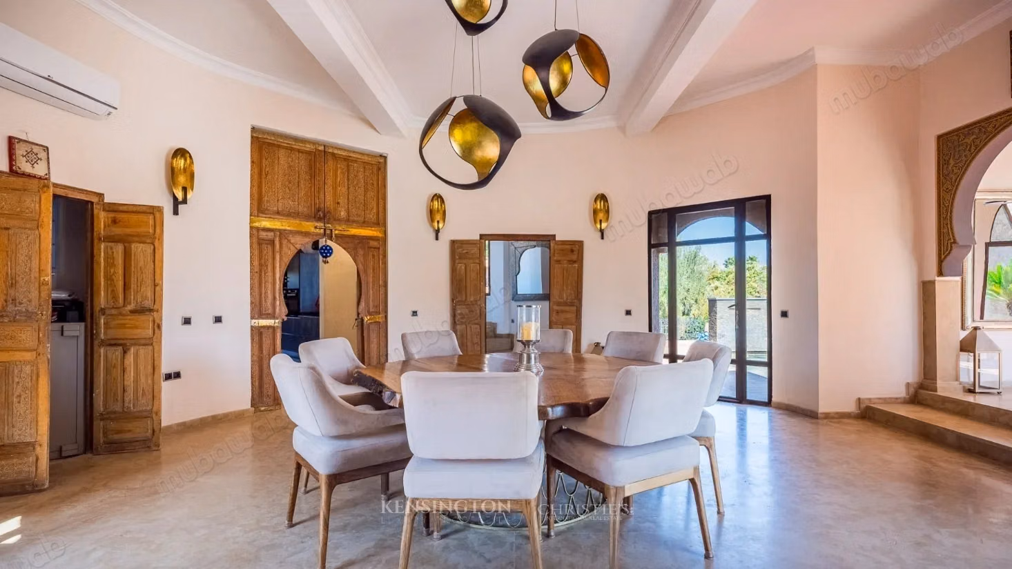 Villa proche ecolé US 
6 CH avec AVNA