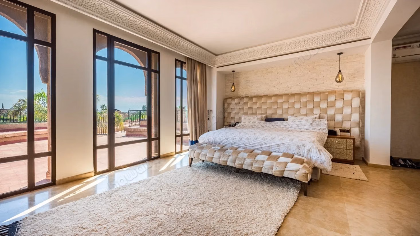 Villa proche ecolé US 
6 CH avec AVNA