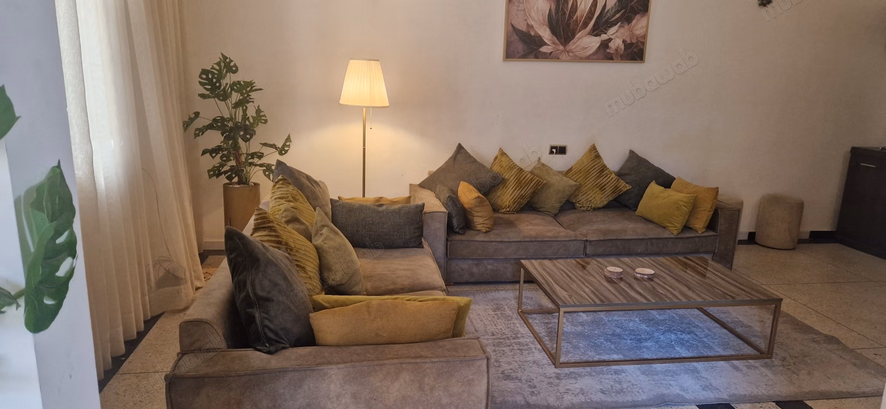 Appartement de vacances à louer à Anfa. Surface totale 80 m². Jardin et garage