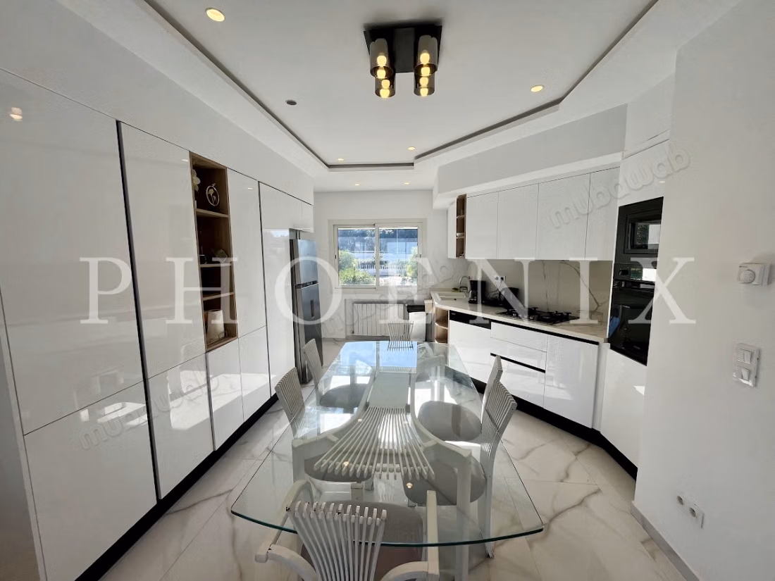 Furnished S2 apartment with terrace overlooking the sea in Gammarth