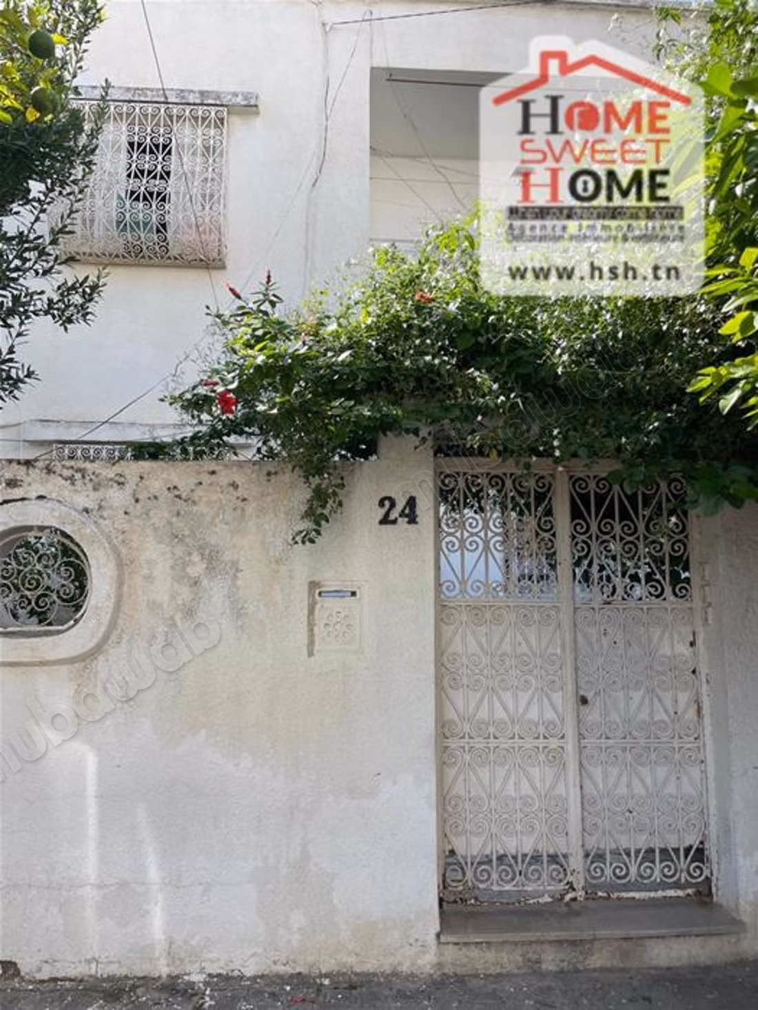 Villa Ronza à vendre à Ezzahra