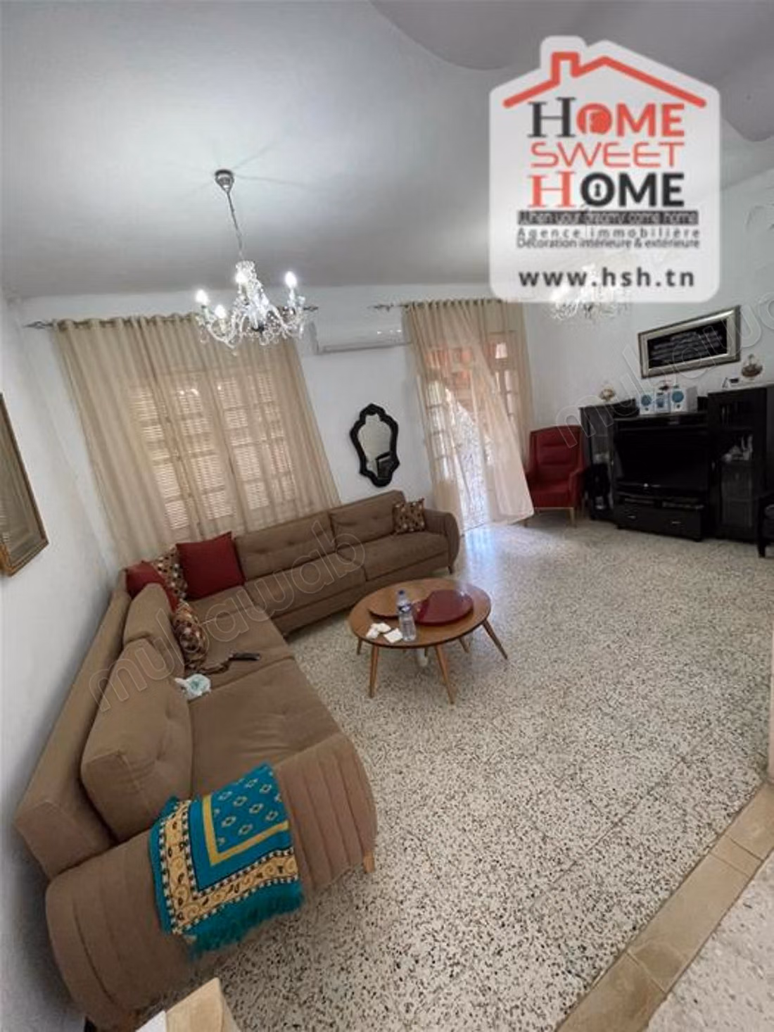 Villa Ronza à vendre à Ezzahra